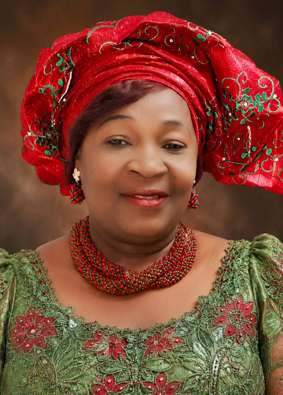 Dr Mrs Lizzy Ogolowa